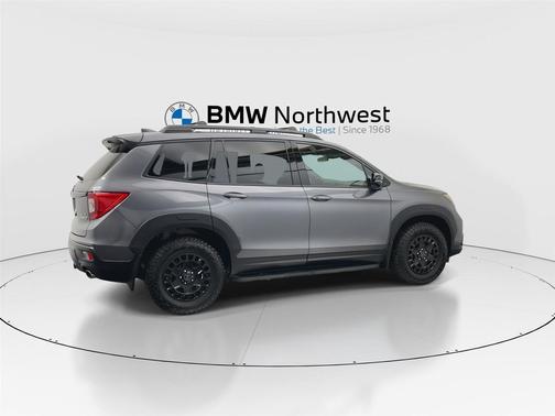 Modern Steel Metallic 2019 Honda Passport Elite