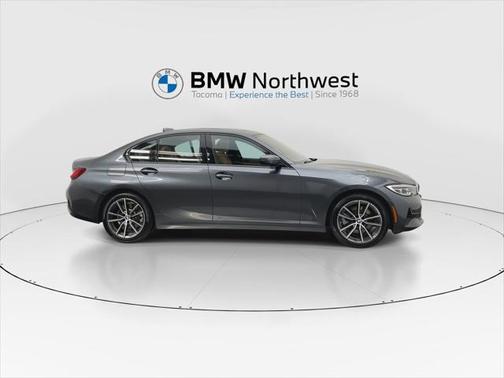 2022 BMW 330 330i