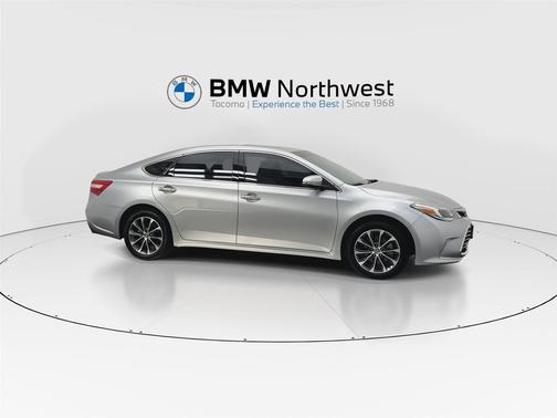 2017 Toyota Avalon XLE Premium