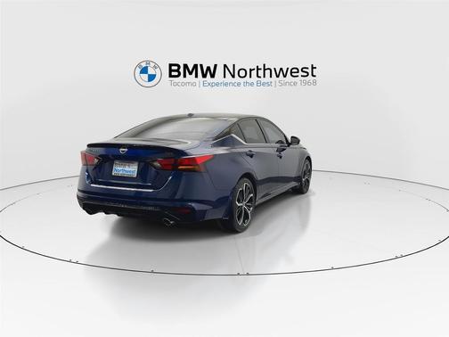 2023 Nissan Altima SR FWD