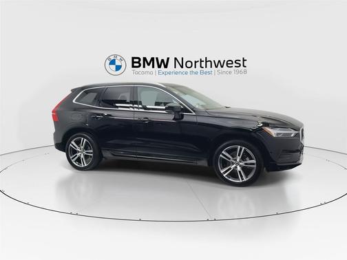 2018 Volvo XC60 T5 Momentum