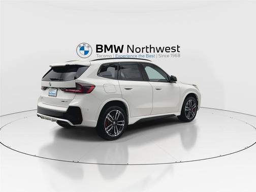 Alpine White 2026 BMW X1 xDrive28i