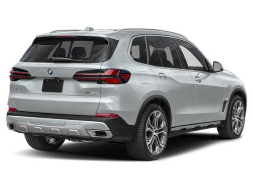 Skyscraper Grey Metallic 2026 BMW X5 PHEV xDrive50e
