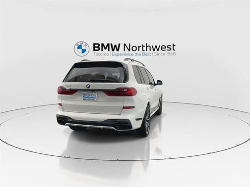 Alpine White 2021 BMW X7 xDrive40i