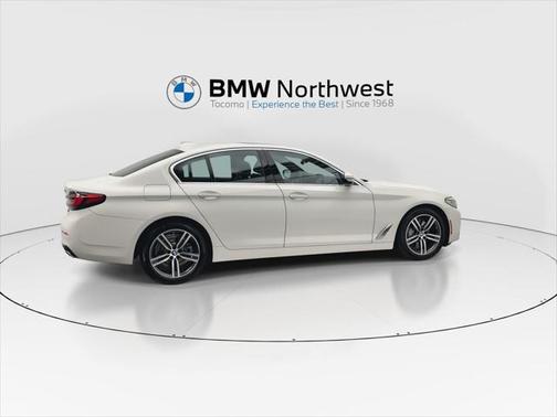 2021 BMW 530 xDrive