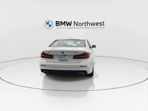 2021 BMW 530 xDrive