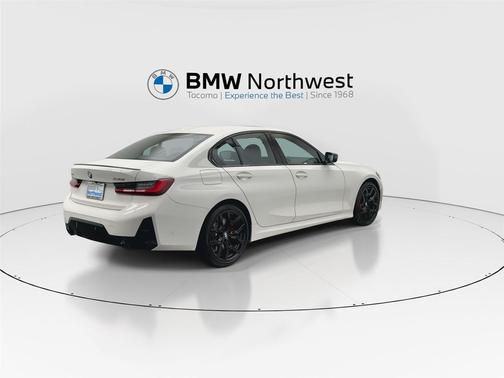 2026 BMW 330 xDrive NA