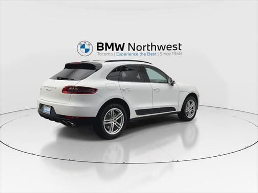 2016 Porsche Macan S