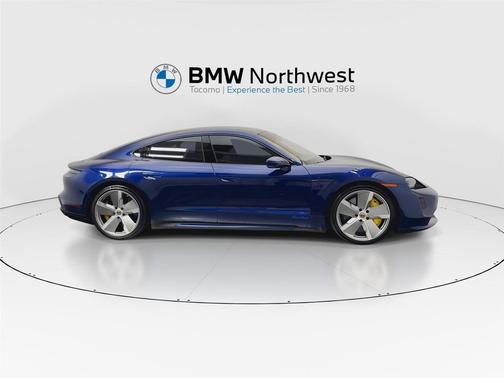 2020 Porsche Taycan Turbo