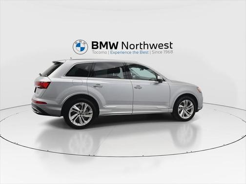 2022 Audi Q7 55 Premium Plus
