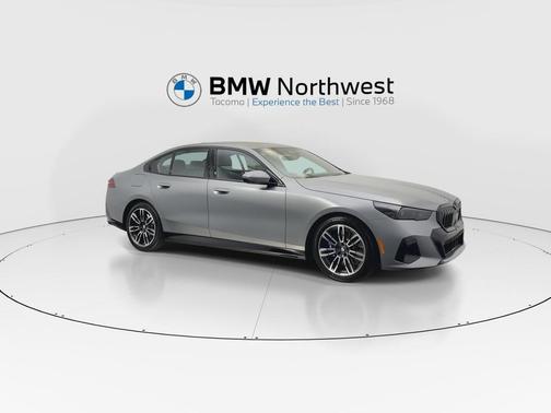 2026 BMW 540 i xDrive
