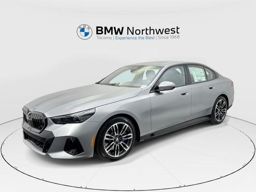 2026 BMW 540 i xDrive