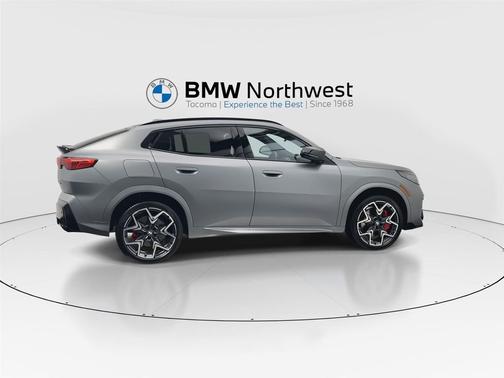 2024 BMW X2 M35i