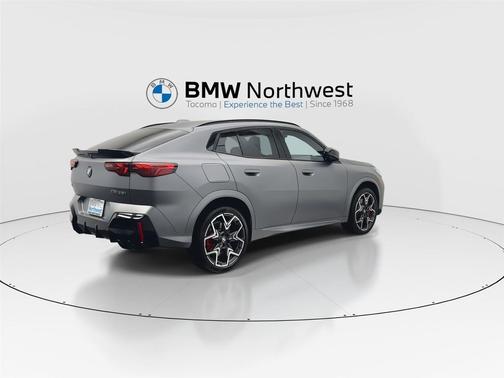 2024 BMW X2 M35i