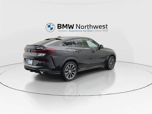 Black Sapphire Metallic 2026 BMW X6 xDrive40i