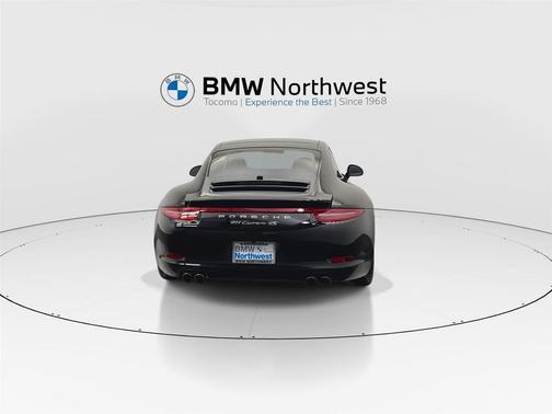 2015 Porsche 911 Carrera 4S