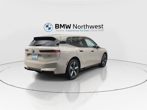 2026 BMW iX xDrive45