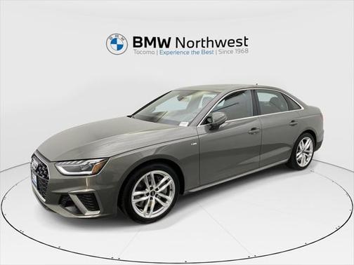 2023 Audi A4 45 S line Premium Plus