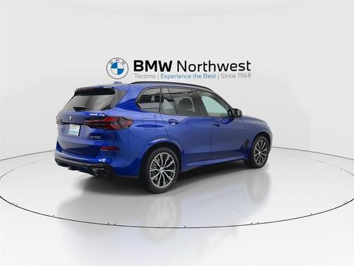 2026 BMW X5 M60i