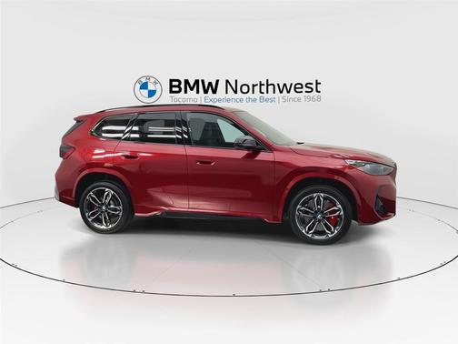 Vegas Red Metallic 2026 BMW X1 xDrive28i