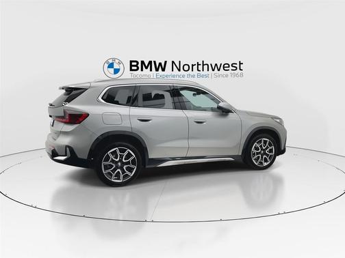 Space Silver Metallic 2025 BMW X1 xDrive28i