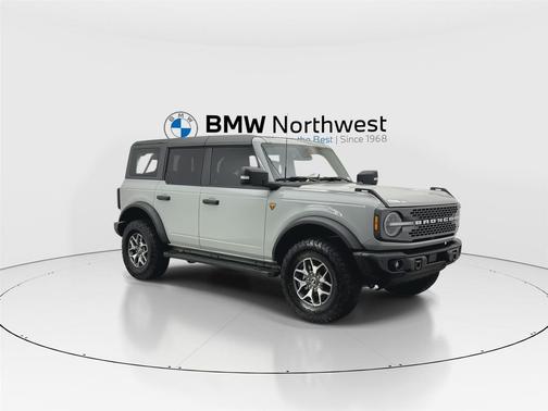 2023 Ford Bronco Badlands