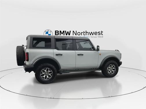 2023 Ford Bronco Badlands