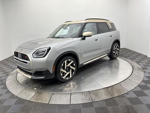 Melting Silver III Metallic 2025 MINI Countryman Cooper S ALL4