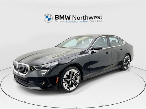 2025 BMW 530 i xDrive