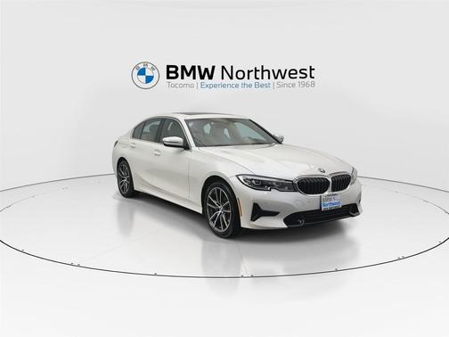 2022 BMW 330 xDrive