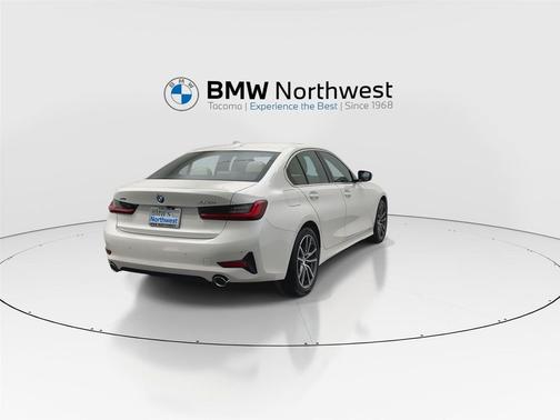 2022 BMW 330 xDrive
