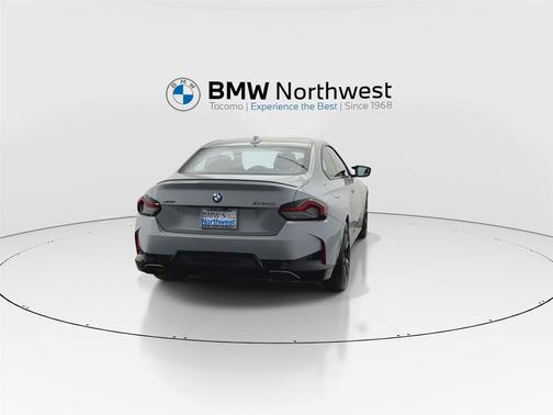 2022 BMW M240 i xDrive