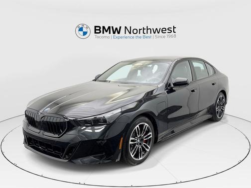 2026 BMW 550e 550e xDrive