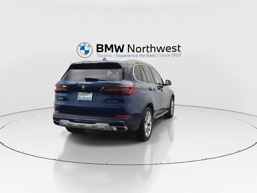 2023 BMW X5 PHEV xDrive45e