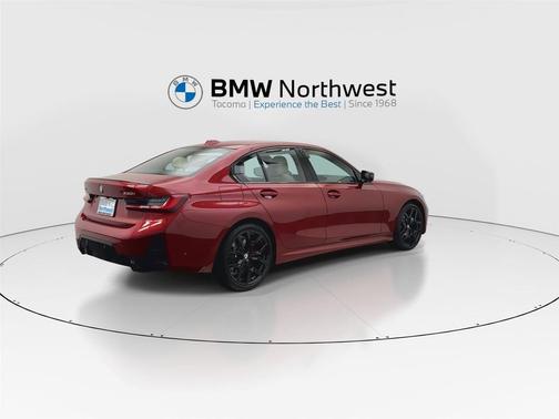 2025 BMW 330 i xDrive