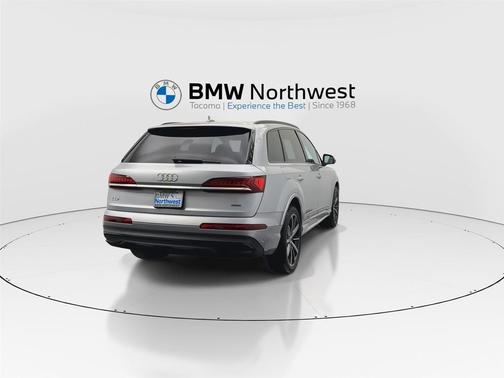 2021 Audi Q7 55 Premium Plus
