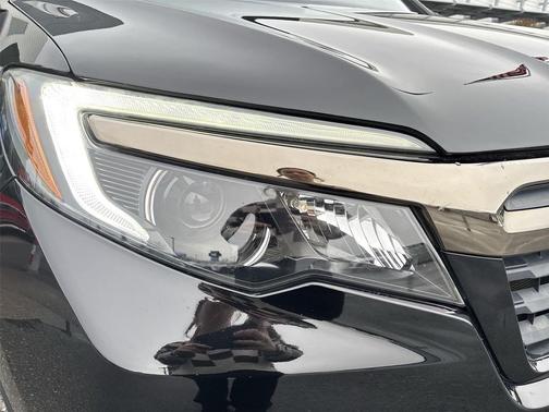 2017 Honda Ridgeline Black