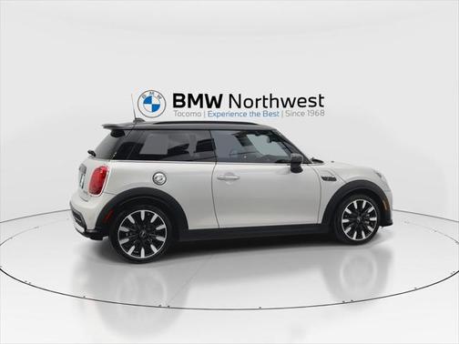 2022 MINI Hardtop Cooper S