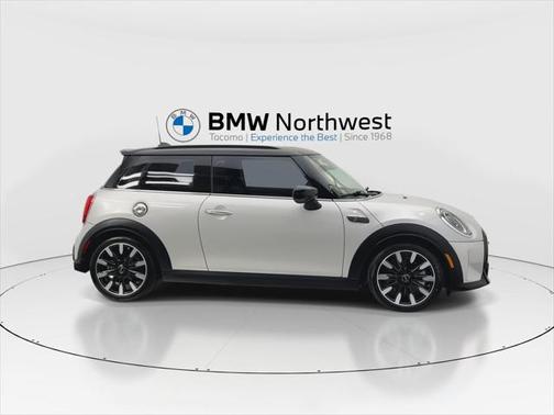 2022 MINI Hardtop Cooper S