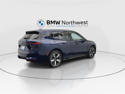 Tanzanite Blue II Metallic 2026 BMW iX xDrive45