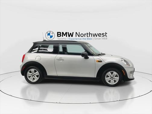 2015 MINI Hardtop Cooper