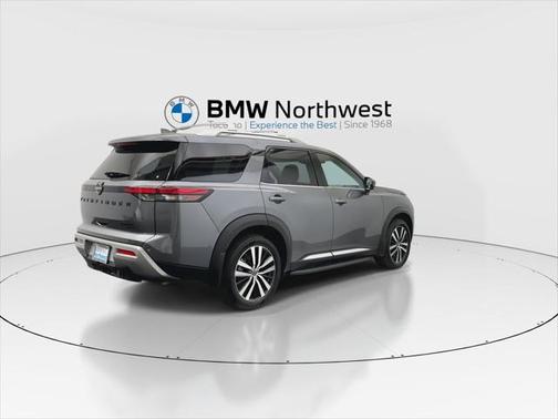 2023 Nissan Pathfinder Platinum 4WD