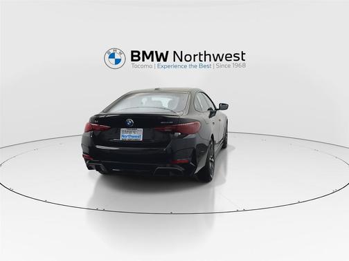 Black Sapphire Metallic 2026 BMW i4 Gran Coupe xDrive40