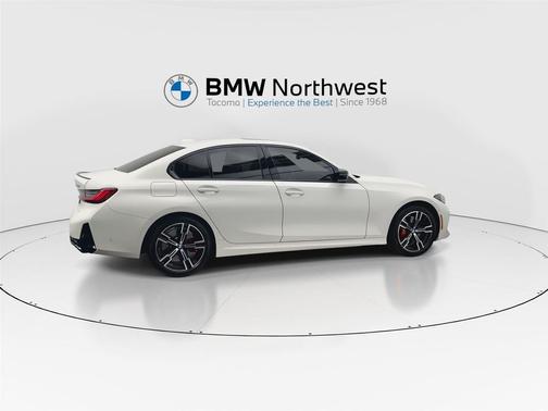 2023 BMW M340 i xDrive