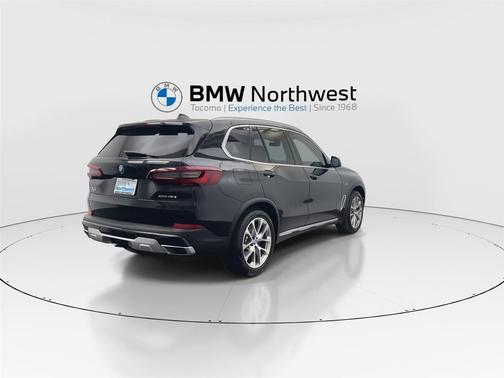 2022 BMW X5 PHEV xDrive45e