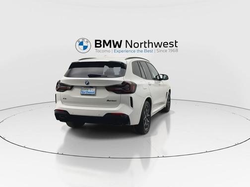 2023 BMW X3 M40i