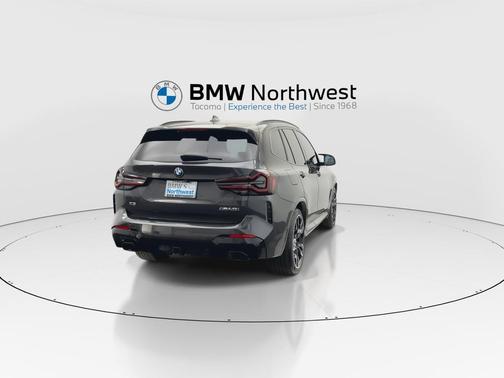 2023 BMW X3 M40i