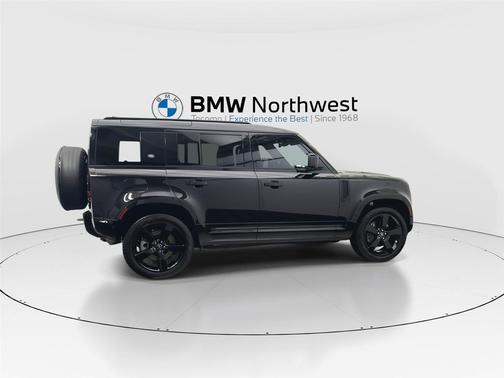 2023 Land Rover Defender 110 X-Dynamic SE