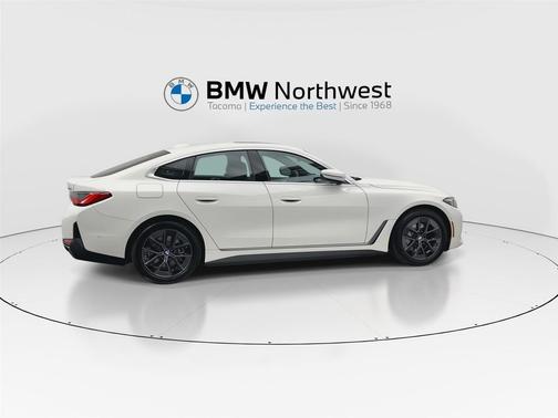 Alpine White 2026 BMW i4 Gran Coupe xDrive40