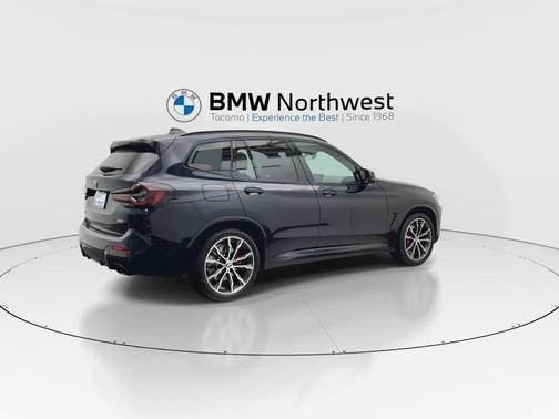 2023 BMW X3 M40i